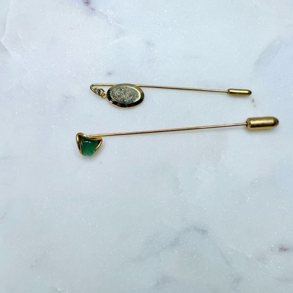 Vintage gold tone hat pins set of 2 one with green stone